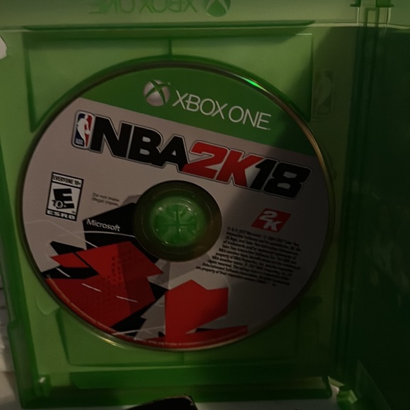 NBA 2k 18 Xbox 1 - Picture 2 of 2